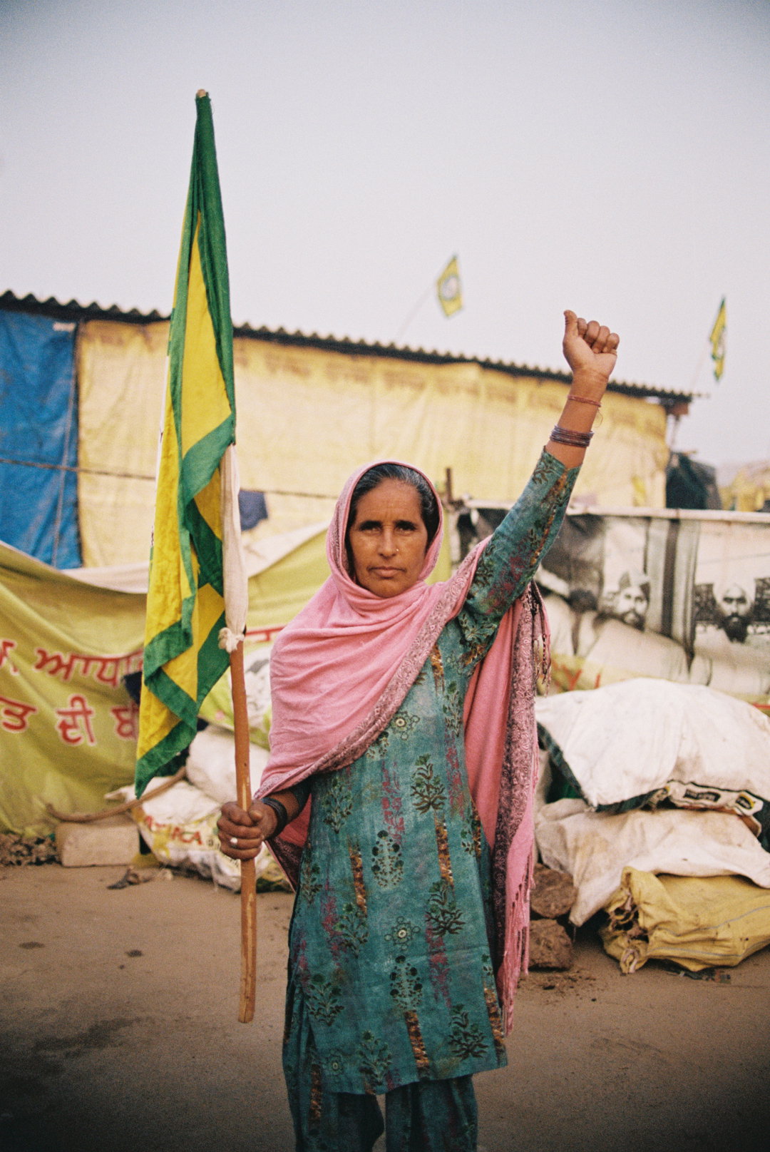 hark1karan-kissan-edited-pho-itsnicethat17