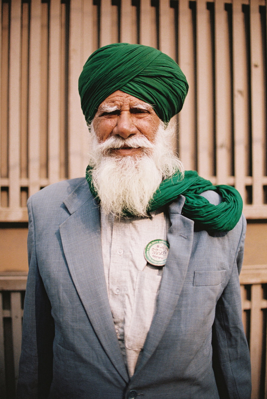 hark1karan-kissan-edited-pho-itsnicethat17