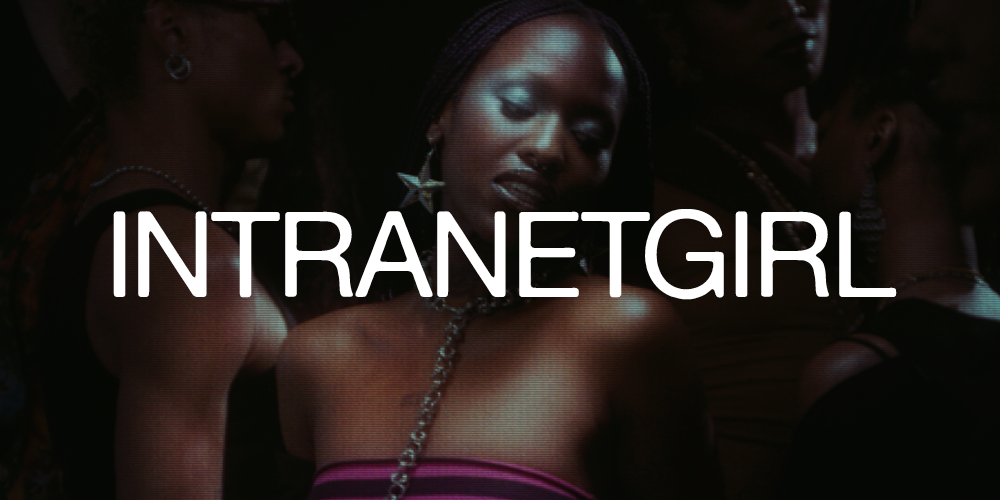07:04_NT_Intranetgirl.png