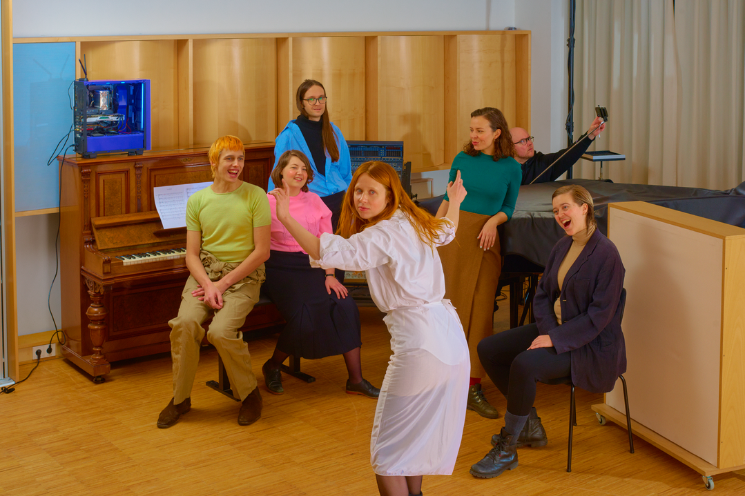 holly-herndon-in-conversation-digital-itsnicethat-20.jpg