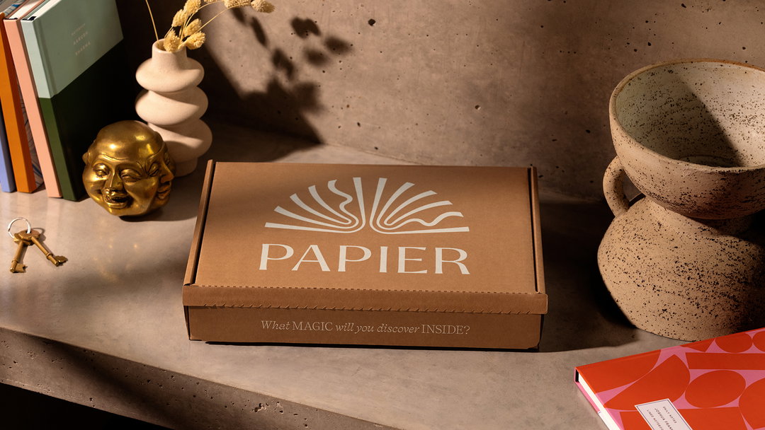 1-Papier-Logo-Box-Ragged-Edge.jpg