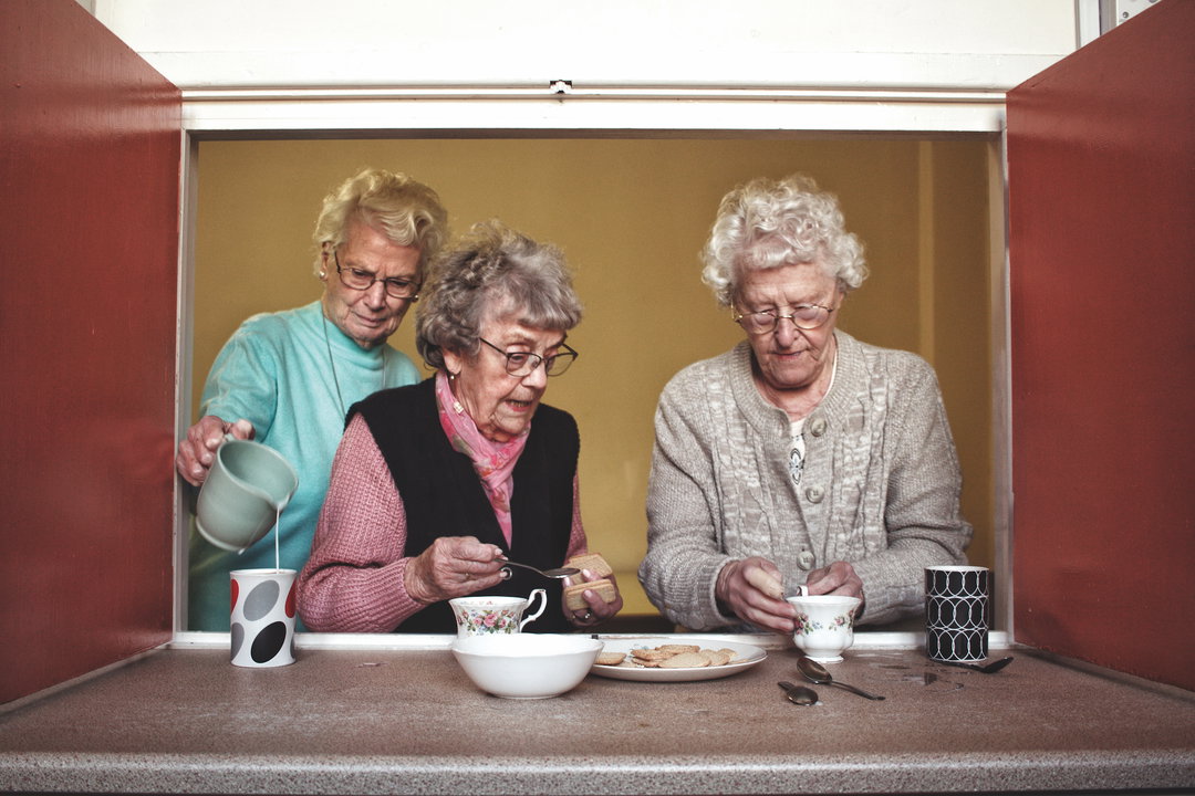 angela-christofilou-church-bingo-itsnicethat01