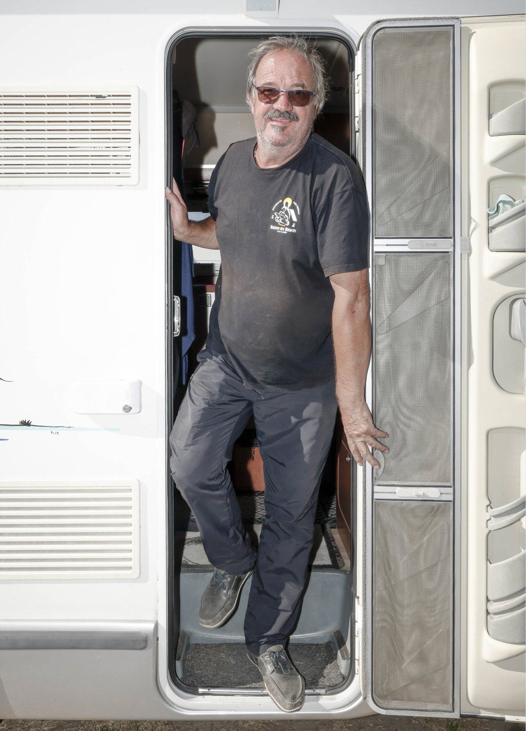 francois-prost-vanlife-pho-itsnicethat07