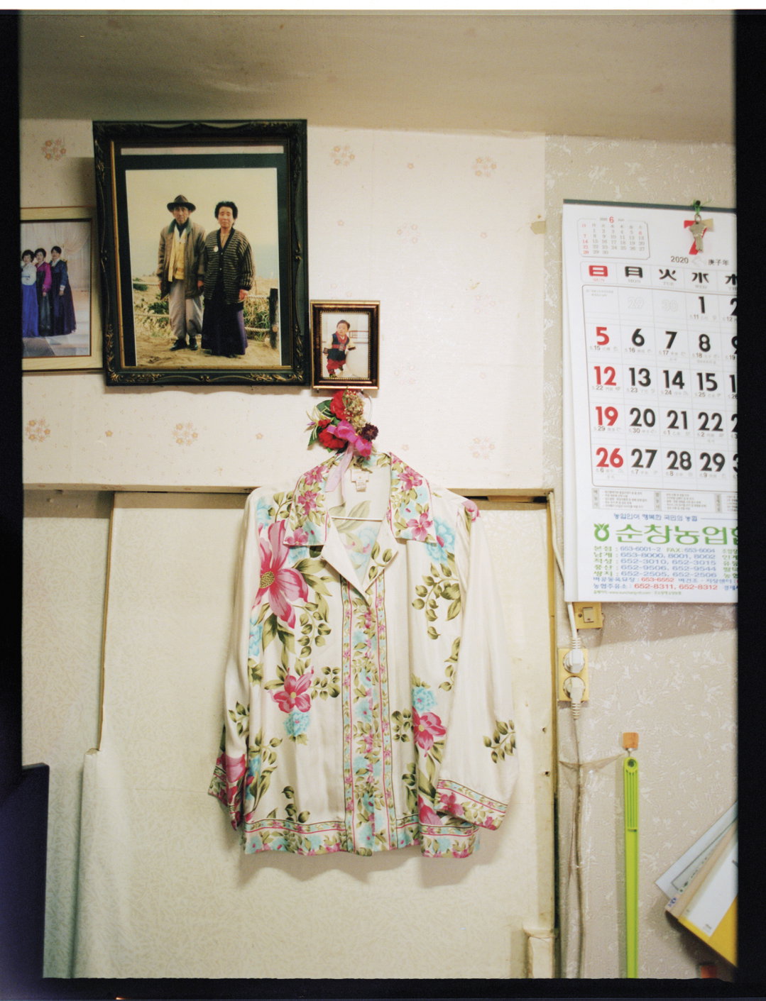 MinHyunwoo-VogueKorea-Photography-itsnicethat.jpg