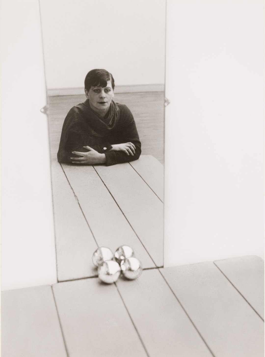 v-and-a-calling-the-shots-a-queer-history-of-photography-project-itsnicethat-16