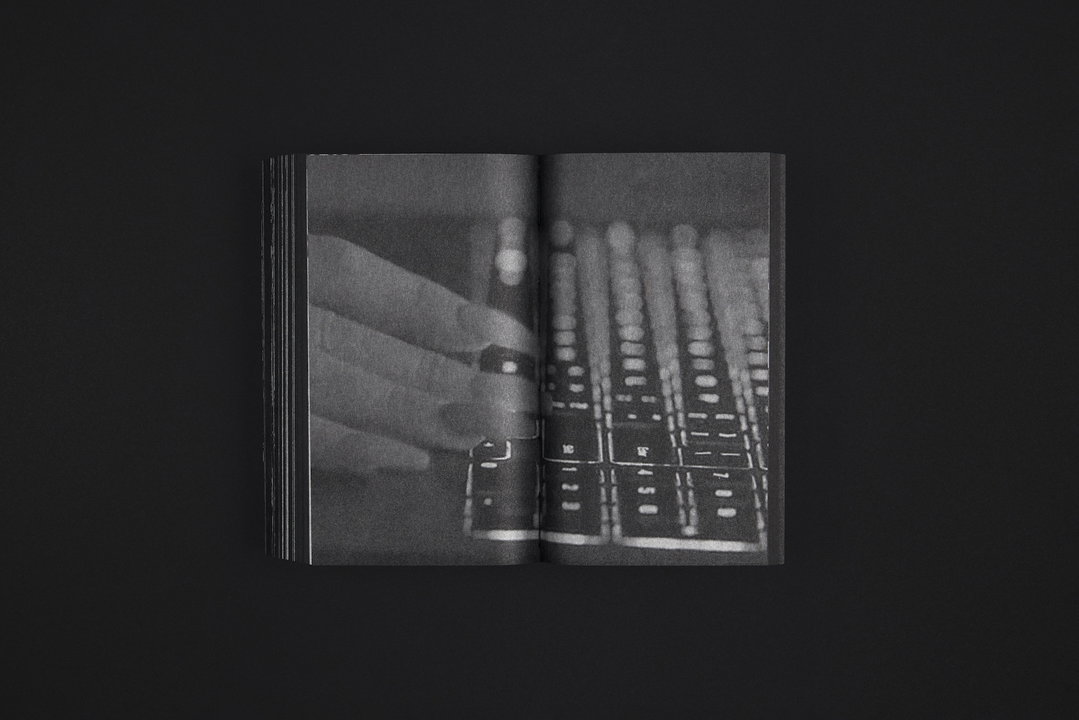 mindy-seu-laura-coombs-a-sexual-history-of-the-internet-publication-graphic-design06