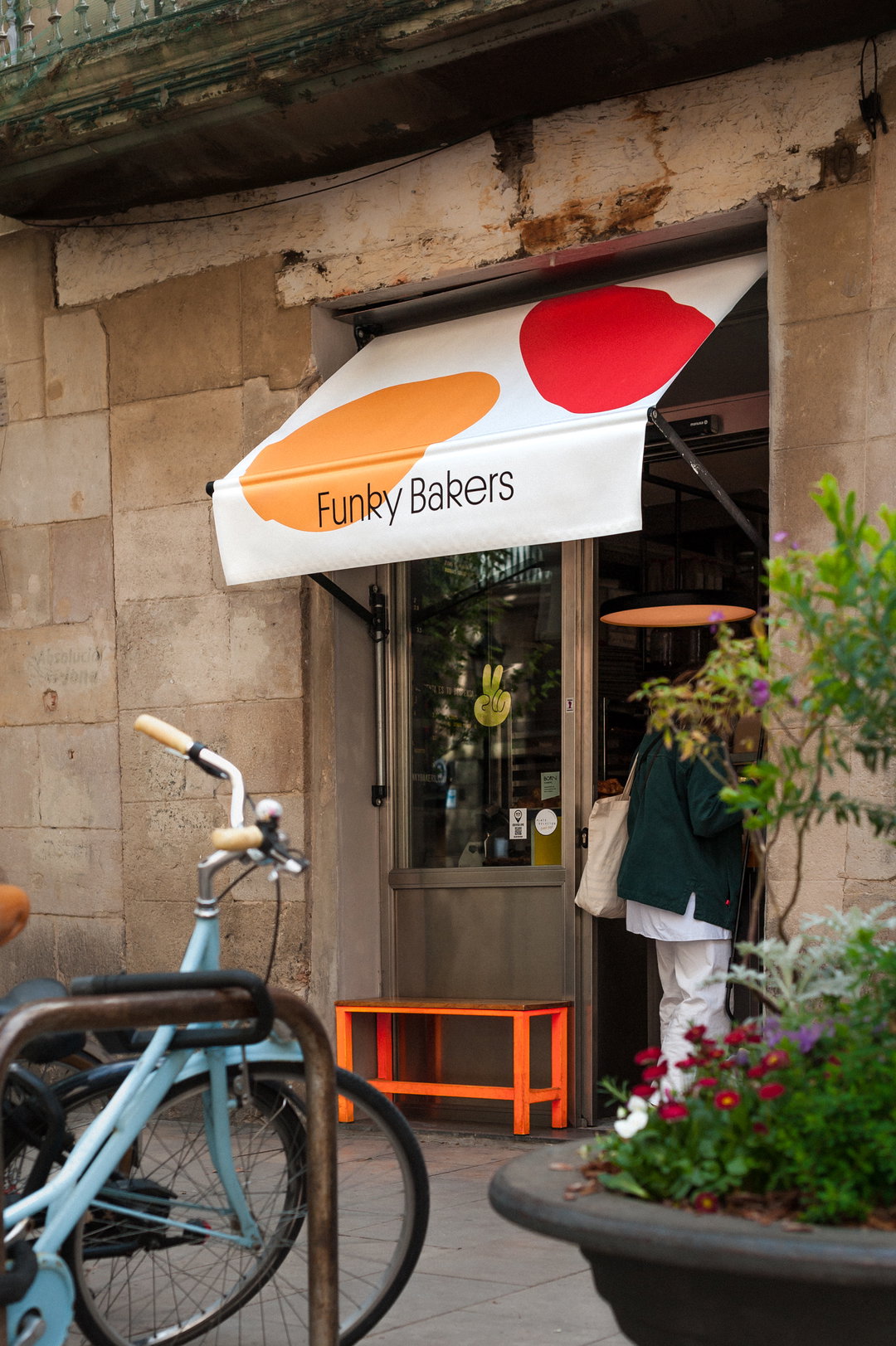 Requena-FunkyBakers-GraphicDesign-itsnicethat.jpg
