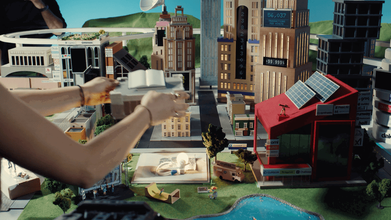 3stripe-advertising-itsnicethat.gif