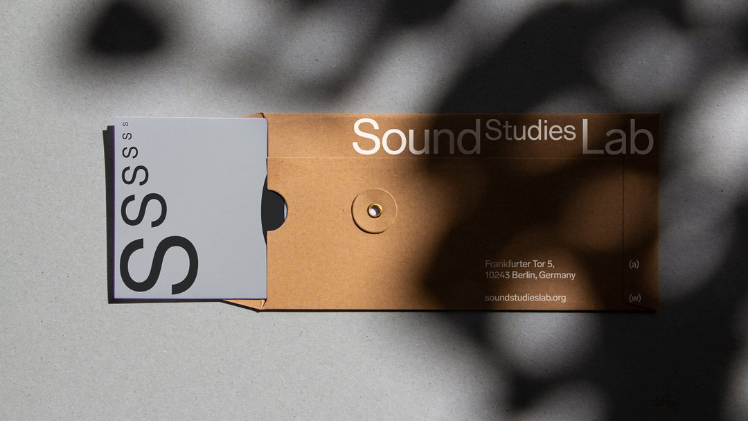 aiqi-zhang-graphic-design-itsnicethat-8.jpg