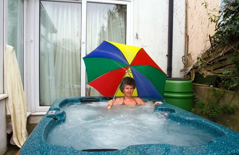 hottub.jpg