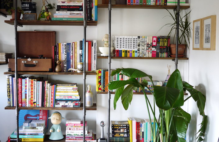 Bookshelf.png