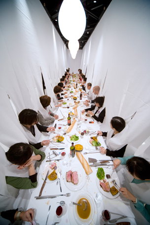 sharing_lunch_2_24_KenjiMasunaga.jpg