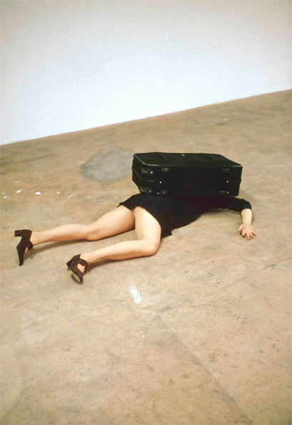 irwin-wurm-one-minute-sculptures-6.png