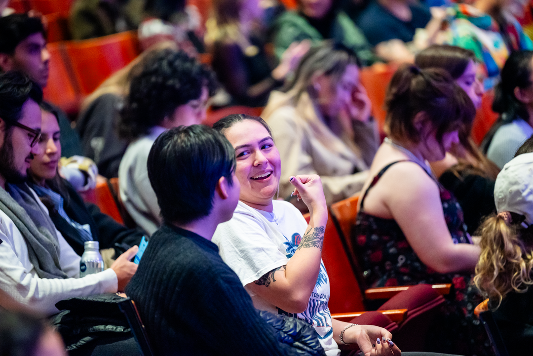 5-People-before-event-begins-by-Edwina-Hay-9290.png