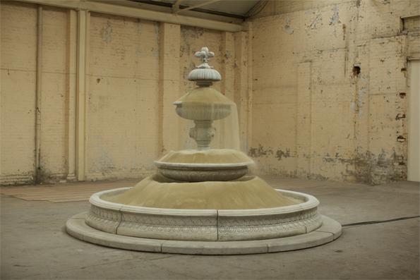 fpe-klaus-weber-sandfountain.png