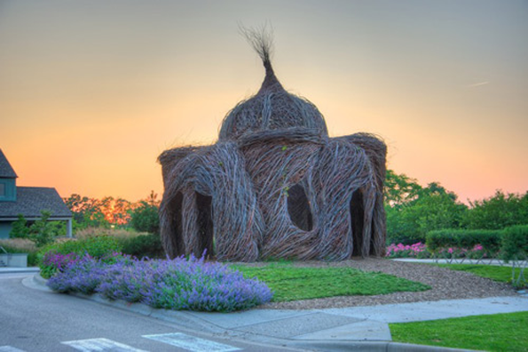 patrick-dougherty-6.png