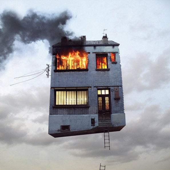FLYING_HOUSE-laurentchehere.com-4.jpg