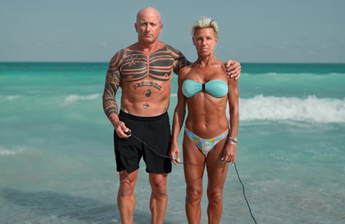 Benoit Paillé captures holiday-makers in Mexico in all their beach finery