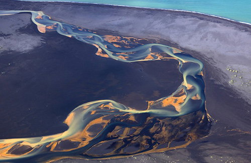 Andre Ermolaev captures Iceland's natural beauty in tremendous style