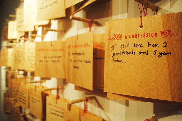 Confessions-11-plaques-still-love-her.jpg
