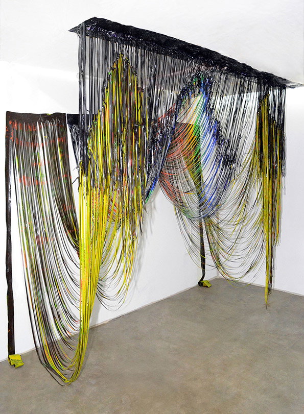 Gabb_-Jonathan-04-UV_-acrylic-paint-_-mixed-media_-w200cm-x-h200cm-x-d110cm-(2011).jpg