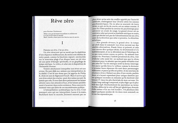 An open book displays two pages of French text. The left page features a bold heading that reads “Rêve zéro”.