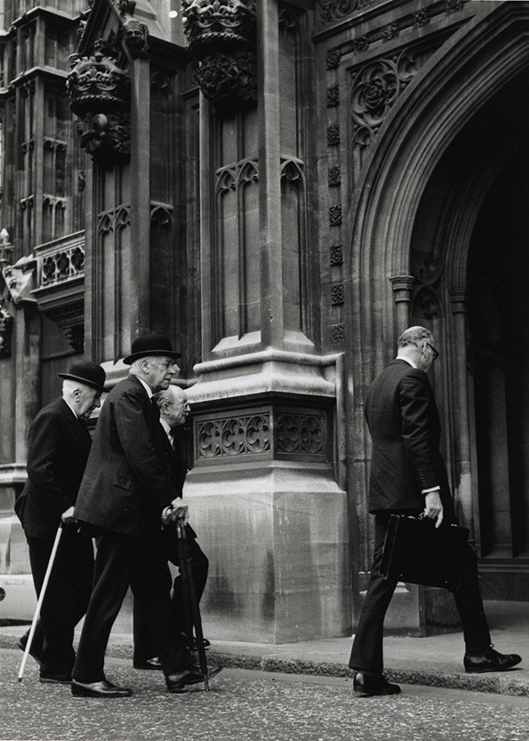 Houses-of-Parliament-Dorothy-Bohm-Archives.jpg