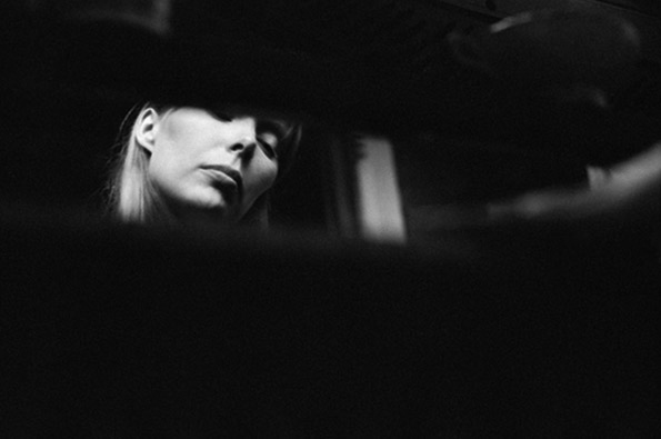 Joni-Listening-to-Music_-1969-Graham-Nash.jpg