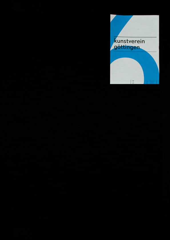A graphic cover featuring bold, blue curved shapes on a white background. The text “kunstverein göttingen” is printed in a lowercase sans-serif typeface.