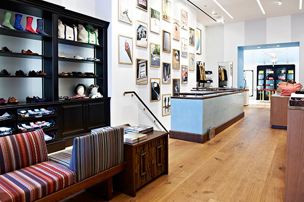 Paul-Smith-12-04-Amsterdam-Store-by-RVDA-0740(c).jpg
