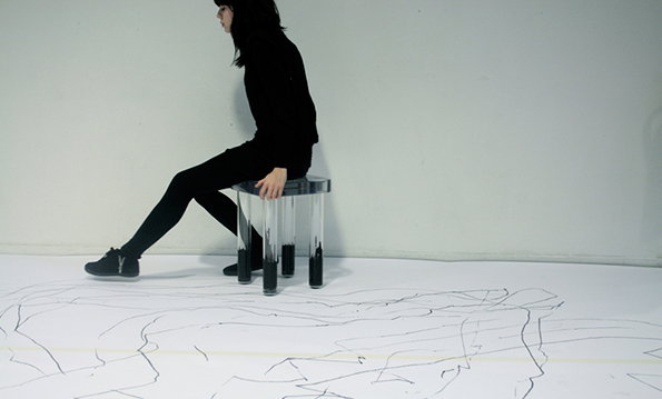 ballpoint_stool_2.jpg