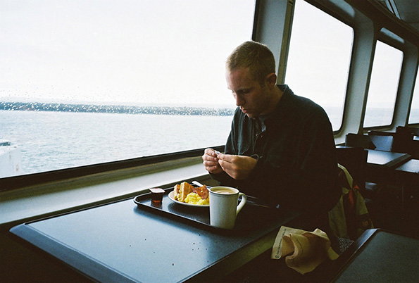 tumblr_m8yafiUE8Q1qzfnf0o1_1280_2048.jpg