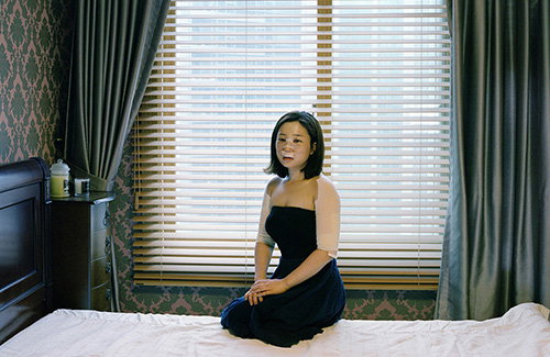 Ji Yeo's stirring project photographs the plastic surgery obsession in Korea
