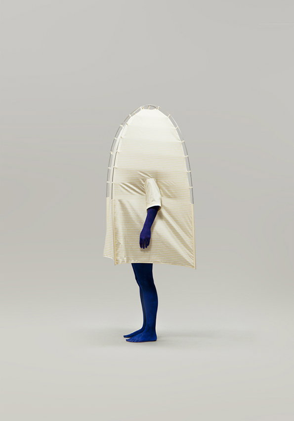 FemkeAgema-EldersHuttenInstallation5.jpg