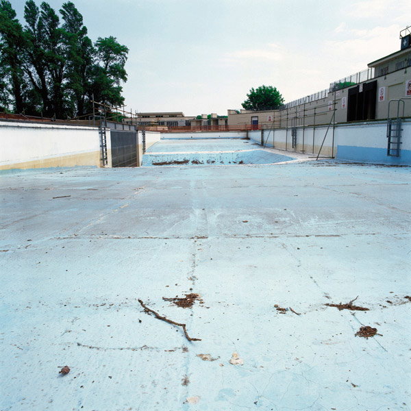 2_-_Hilsea_lido.jpg