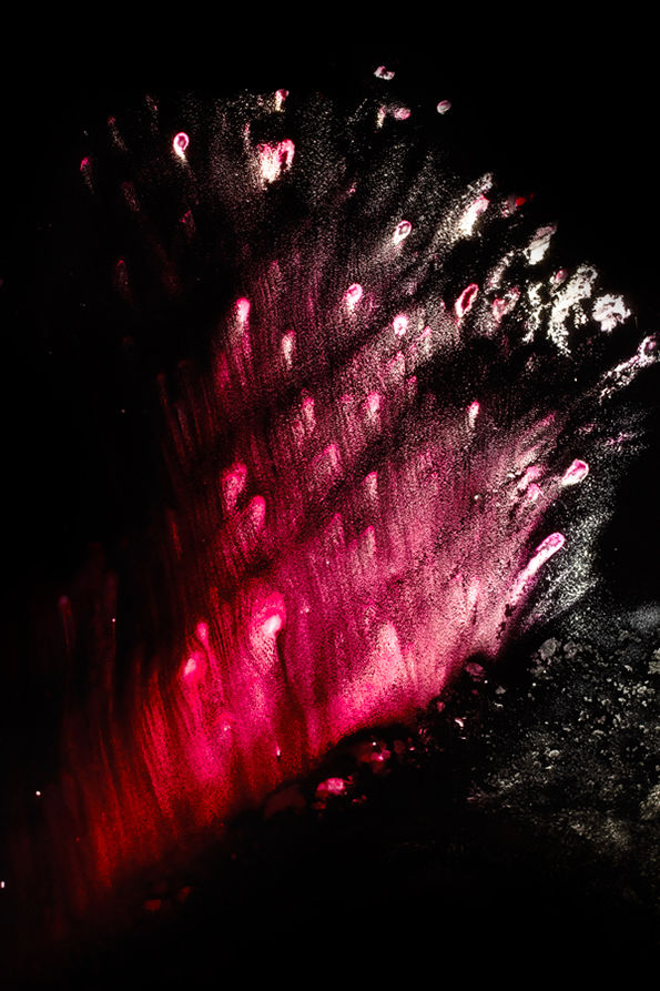 3.RED_PINK_WHITE_BLACK_36.png