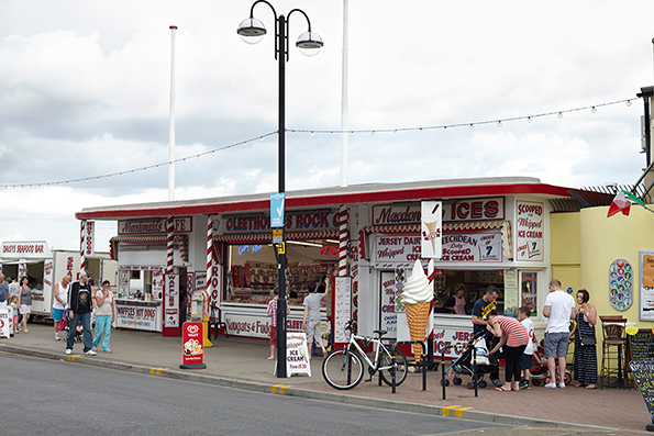 30_MG_0851-CLEETHORPES-SHOP.png