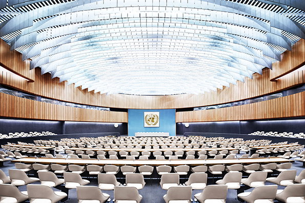 10_UNO_ROOM_XIX_Genf_a_1553.jpg