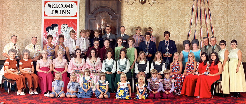 INTERNATIONAL-SOCIETY-OF-TWINS-copy.jpg.CROP.original-original-1.jpg
