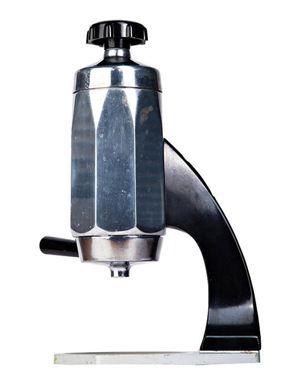 Coffee-Maker_-1968.-Courtesy-GRAD-and-Moscow-Design-Museum.jpg