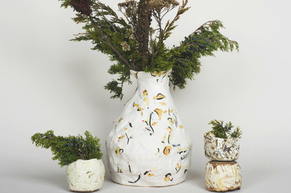 Jessica Hans makes beautifully misshapen vases