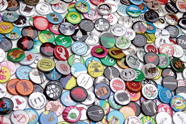 top-postcardBadges1-0606_987.jpg