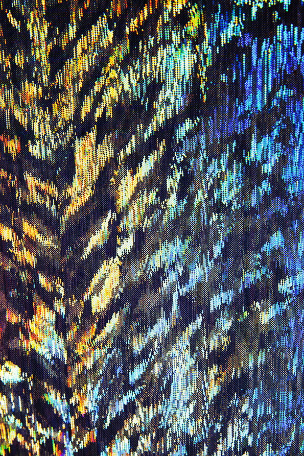 Newshine_Black_Tropicana_13.jpg