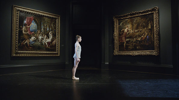 Ballet-Dancer-Leann_Benjamin-performing-at-the-National-Gallery-300dpi.jpg