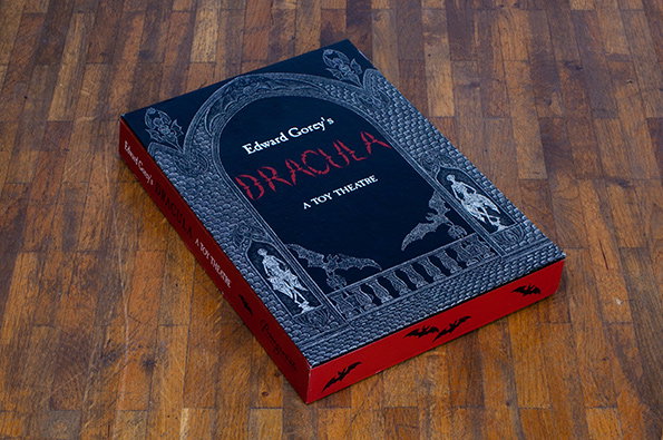 fonshickmann-bookshelf-dracula-1-int.jpg