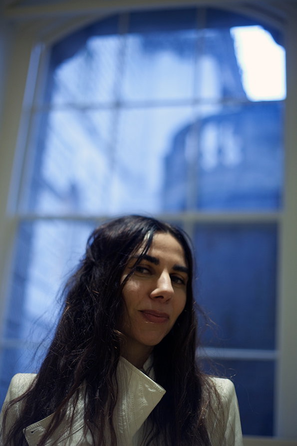 Seamus_Murhpy_PJ-Harvey_-Recording-in-Progress_-2015.-An-Artangel-commission.-_11_int.jpg