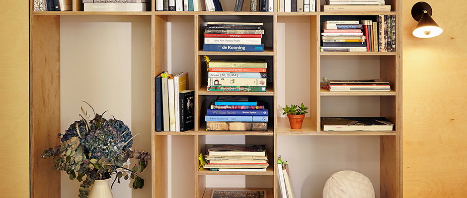 COS_bookshelf-hero-int.jpg