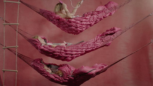 Marianna-Simnett_-'Blood'-2015.-Produced-as-part-of-the-Jerwood-FVU-Awards-2015_-What-Will-They-See-of-Me-(7)-int.jpg