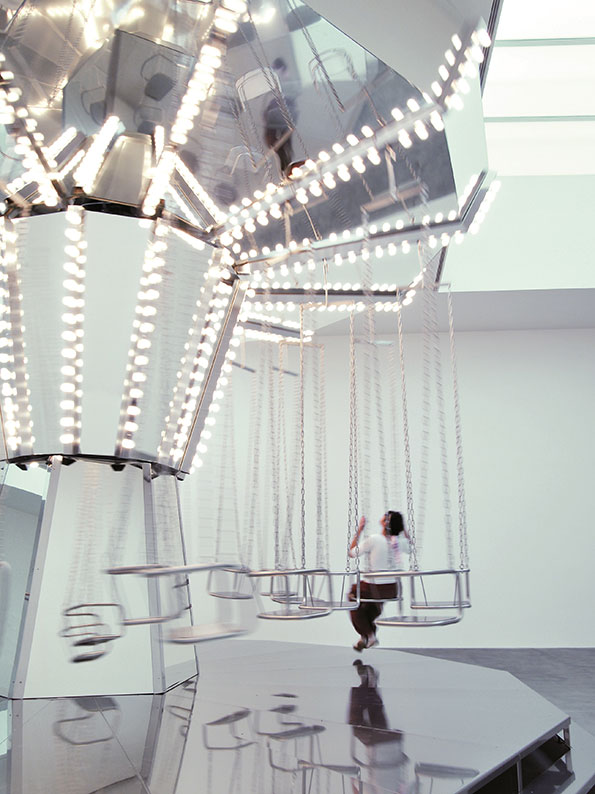int-Mirror-Carousel_2005_Gagosian-Gallery-London_Logic_2005_photo-Attilio-Maranzano-2.jpg