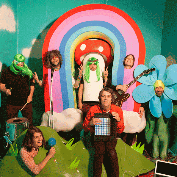 BellaUnion-itsnicethat-17.gif